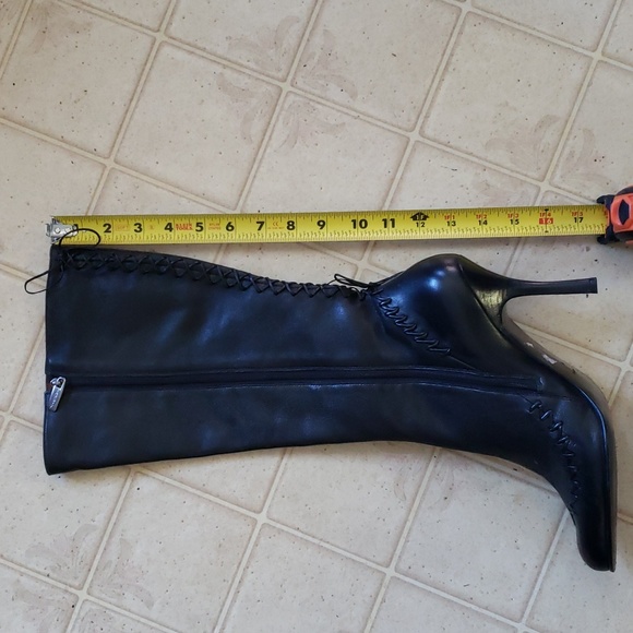 Michelle K Shoes - Michelle K leather soft leather boots 10m